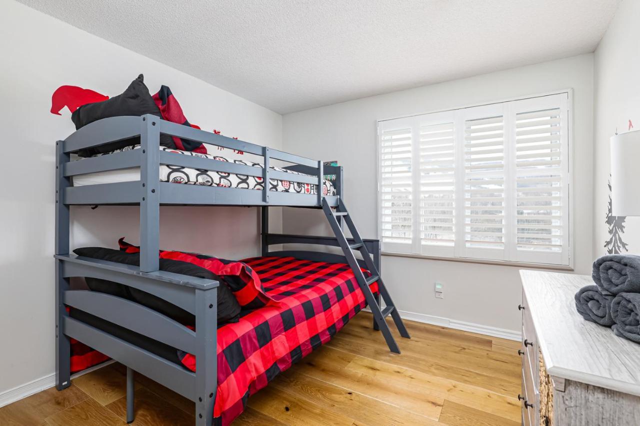 Stunning Townhouse - 3 Bdrm Blue Mountain Village Sauna! Blue Mountains Esterno foto