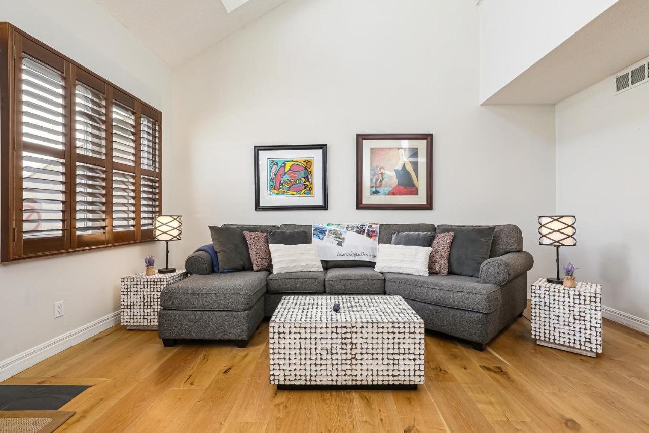 Stunning Townhouse - 3 Bdrm Blue Mountain Village Sauna! Blue Mountains Esterno foto