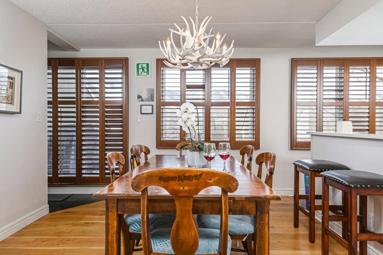 Stunning Townhouse - 3 Bdrm Blue Mountain Village Sauna! Blue Mountains Esterno foto